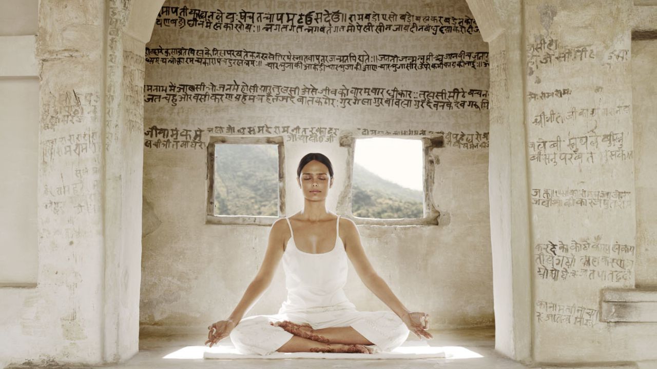 unlucky habits Swar Yoga Swar Vigyan स्‍वर विज्ञान Vedic Astrologers in India